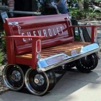 Tailgate bench